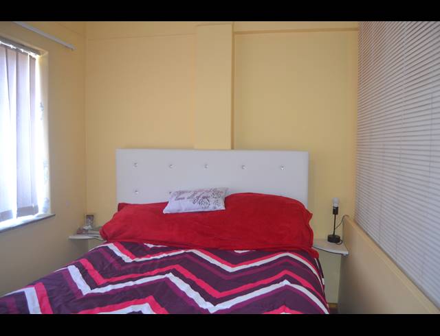 0.5 BEDROOM APARTMENT FOR SALE IN SCOTTBURGH CENTRAL